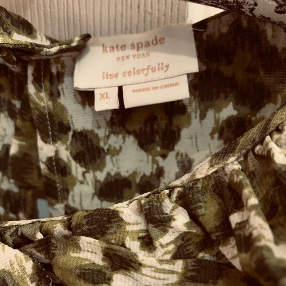 Blouse - Picture 2 of 2